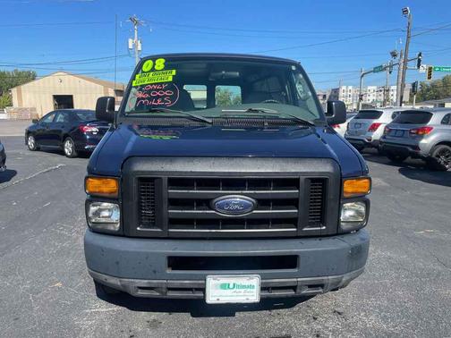 2008 Ford E350 Super Duty Base