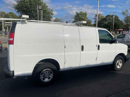 2020 Chevrolet Express 2500 RWD 2500 Regular Wheelbase WT