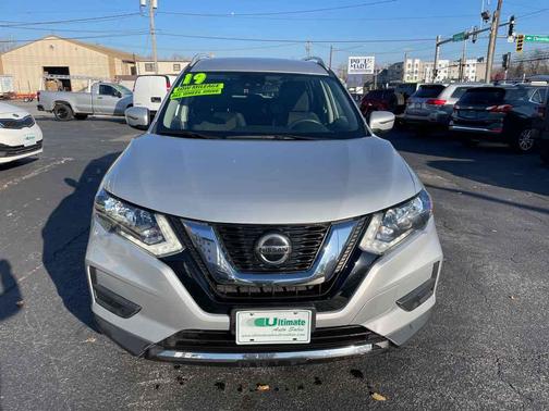 2019 Nissan Rogue SV