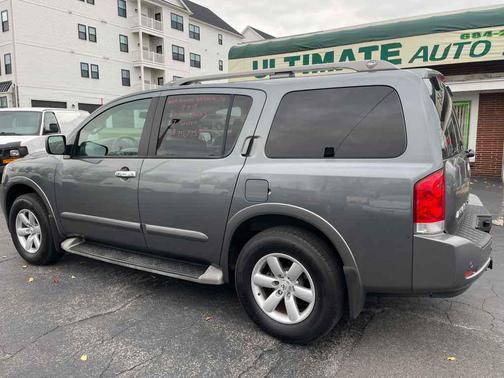 2014 Nissan Armada SV