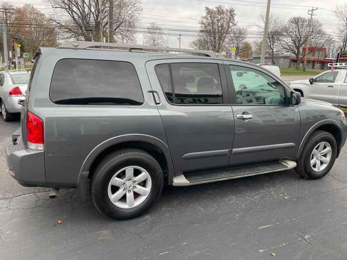 2014 Nissan Armada SV