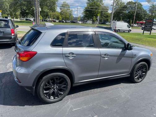 2018 Mitsubishi Outlander Sport 2.0 LE