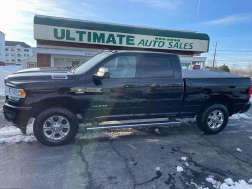 2020 RAM 2500 Big Horn Crew Cab 4x4 6'4' Box