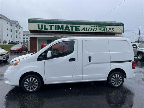 2020 Nissan NV200 SV