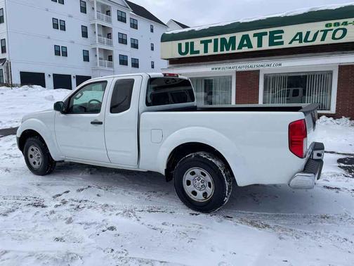 2015 Nissan Frontier S