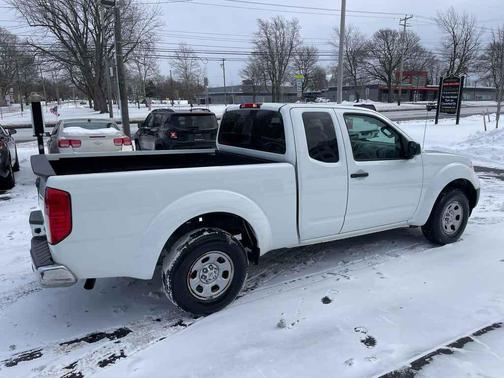 2015 Nissan Frontier S