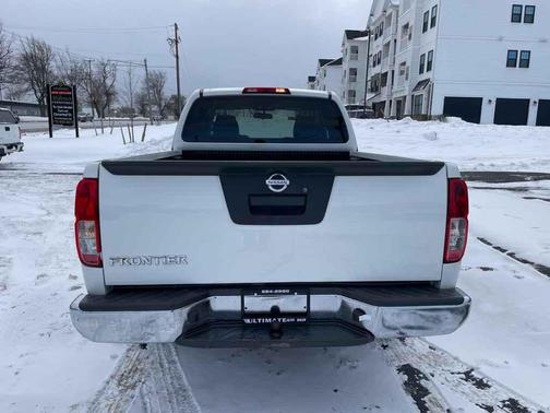 2015 Nissan Frontier S