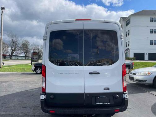 Oxford White 2017 Ford Transit-250 Base