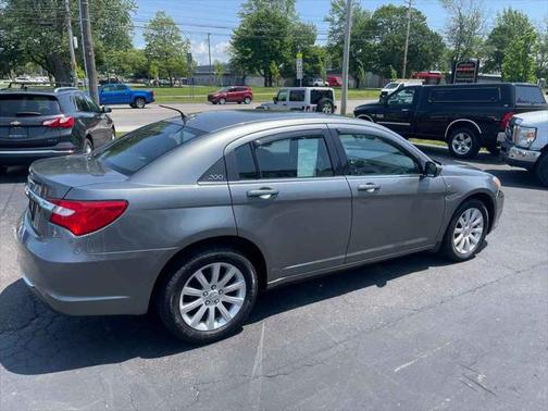 2012 Chrysler 200 Touring