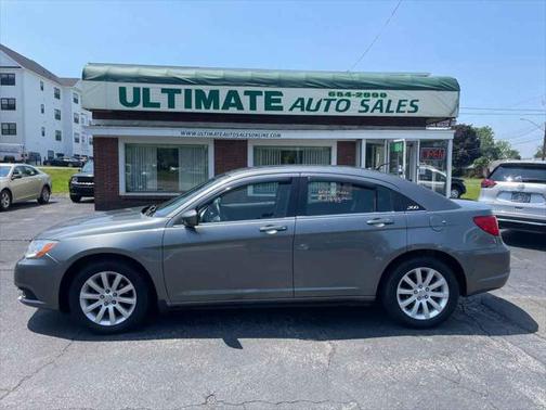 2012 Chrysler 200 Touring