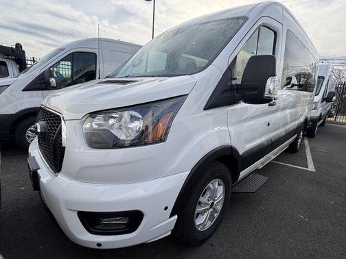 2024 Ford Transit-350 XLT