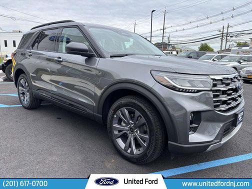 Carbonized Gray Metallic 2026 Ford Explorer Active