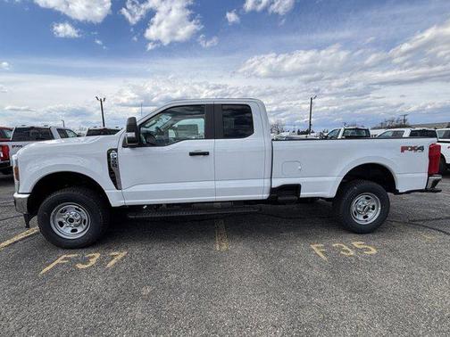 2025 Ford F-350 XL