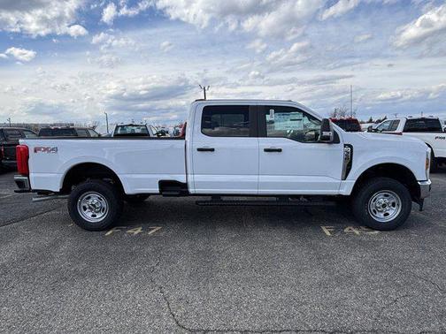 2025 Ford F-350 XL