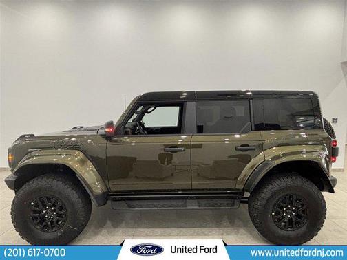 SHELTER GREEN METALLIC 2026 Ford Bronco Raptor