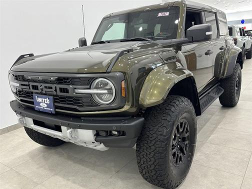 SHELTER GREEN METALLIC 2026 Ford Bronco Raptor