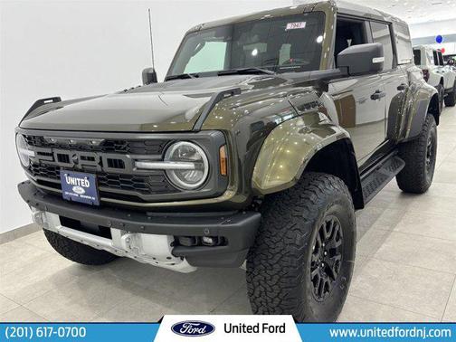 SHELTER GREEN METALLIC 2026 Ford Bronco Raptor