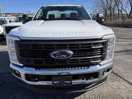 2025 Ford F-350 XL