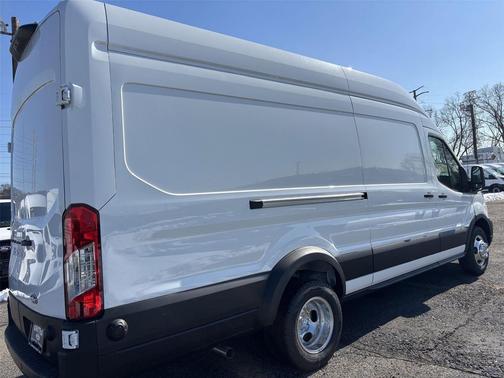 OXFORD WHITE 2026 Ford Transit-350 Base