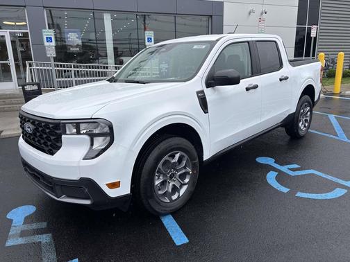 OXFORD WHITE 2026 Ford Maverick XLT