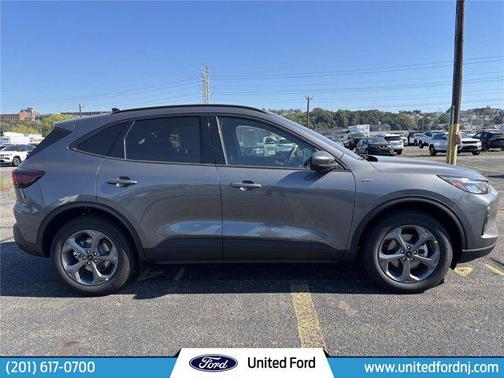 carbonized gray metallic 2026 Ford Escape ST-Line Select