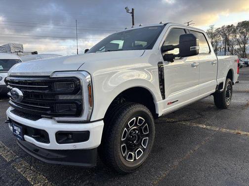 2025 Ford F-350 Platinum