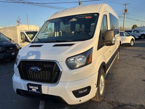 2024 Ford Transit-350 XLT