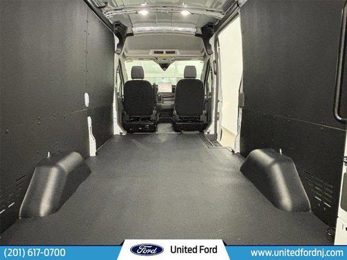 OXFORD WHITE 2026 Ford Transit-250 Base