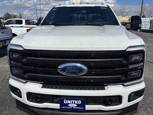 2025 Ford F-350 Platinum