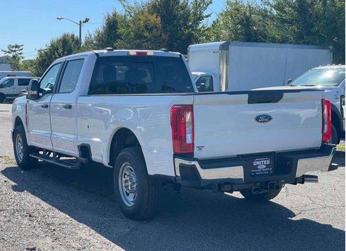 2023 Ford F-350 XL