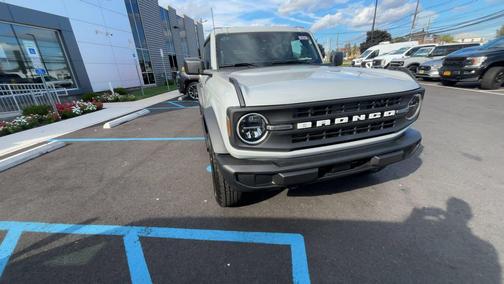 Avalanche Gray 2026 Ford Bronco Big Bend