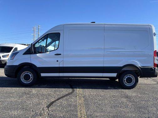 Oxford White 2026 Ford Transit-250 Base