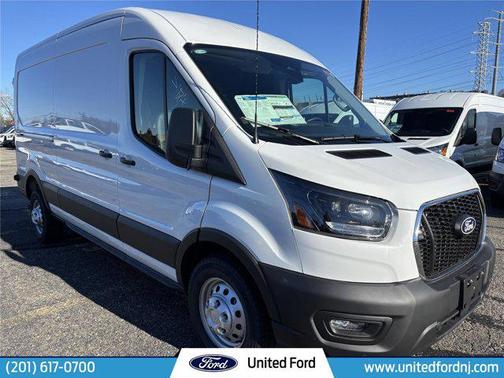 OXFORD WHITE 2026 Ford Transit-350 Base