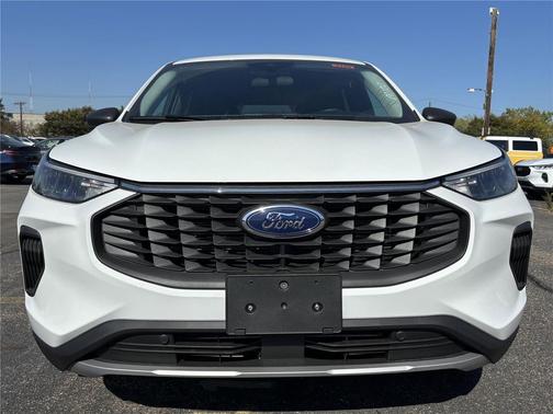 OXFORD WHITE 2026 Ford Escape Active