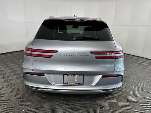 2023 Genesis Electrified GV70 Advanced AWD