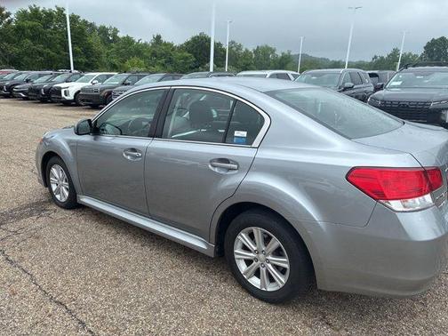2011 Subaru Legacy Premium