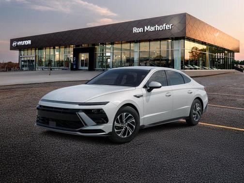 2026 Hyundai SONATA Hybrid Base