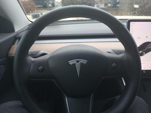 2019 Tesla Model 3 Performance