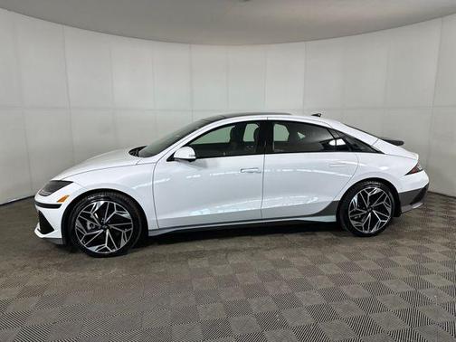 2023 Hyundai IONIQ 6 Limited