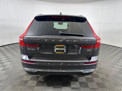 2022 Volvo XC60 B6 Inscription