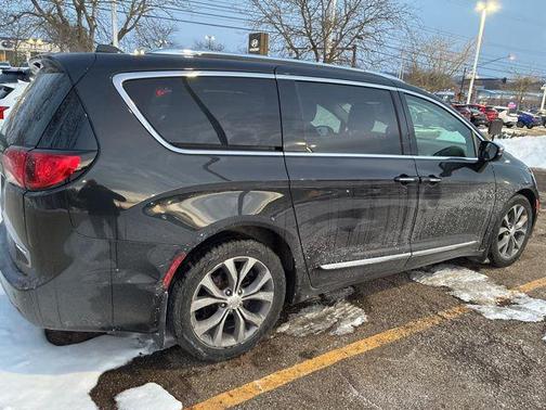 2017 Chrysler Pacifica Limited