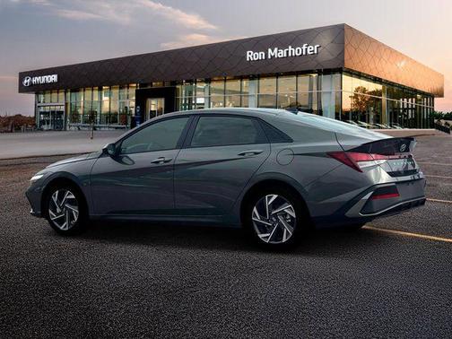 2025 Hyundai ELANTRA Sport