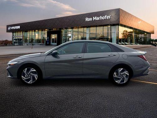 2025 Hyundai ELANTRA Sport