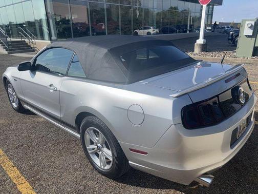 2014 Ford Mustang V6