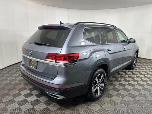 2023 Volkswagen Atlas 2.0T SE