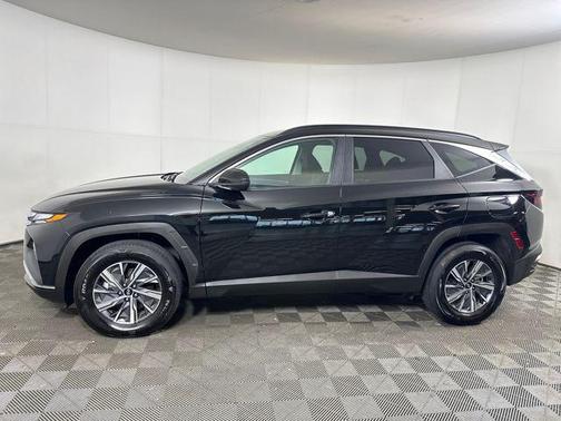2024 Hyundai TUCSON Hybrid Blue