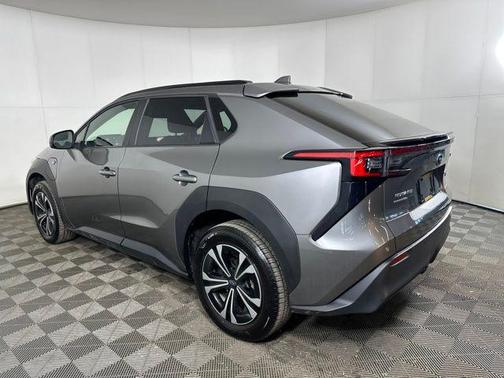 2024 Subaru Solterra Premium