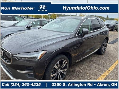 Platinum Grey Metallic 2022 Volvo XC60 B5 Inscription