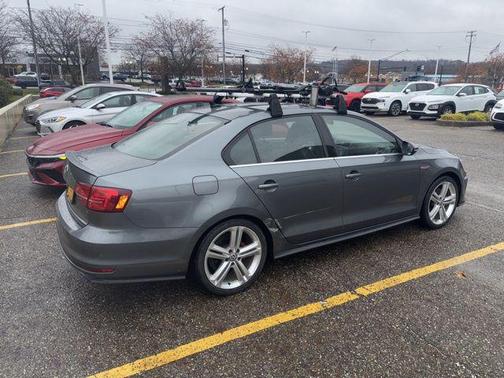 2016 Volkswagen Jetta 2.0T GLI SE