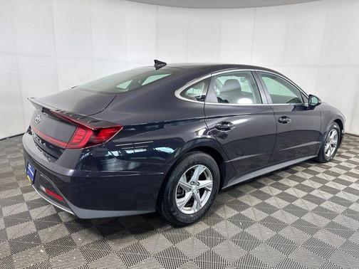 2023 Hyundai SONATA SE